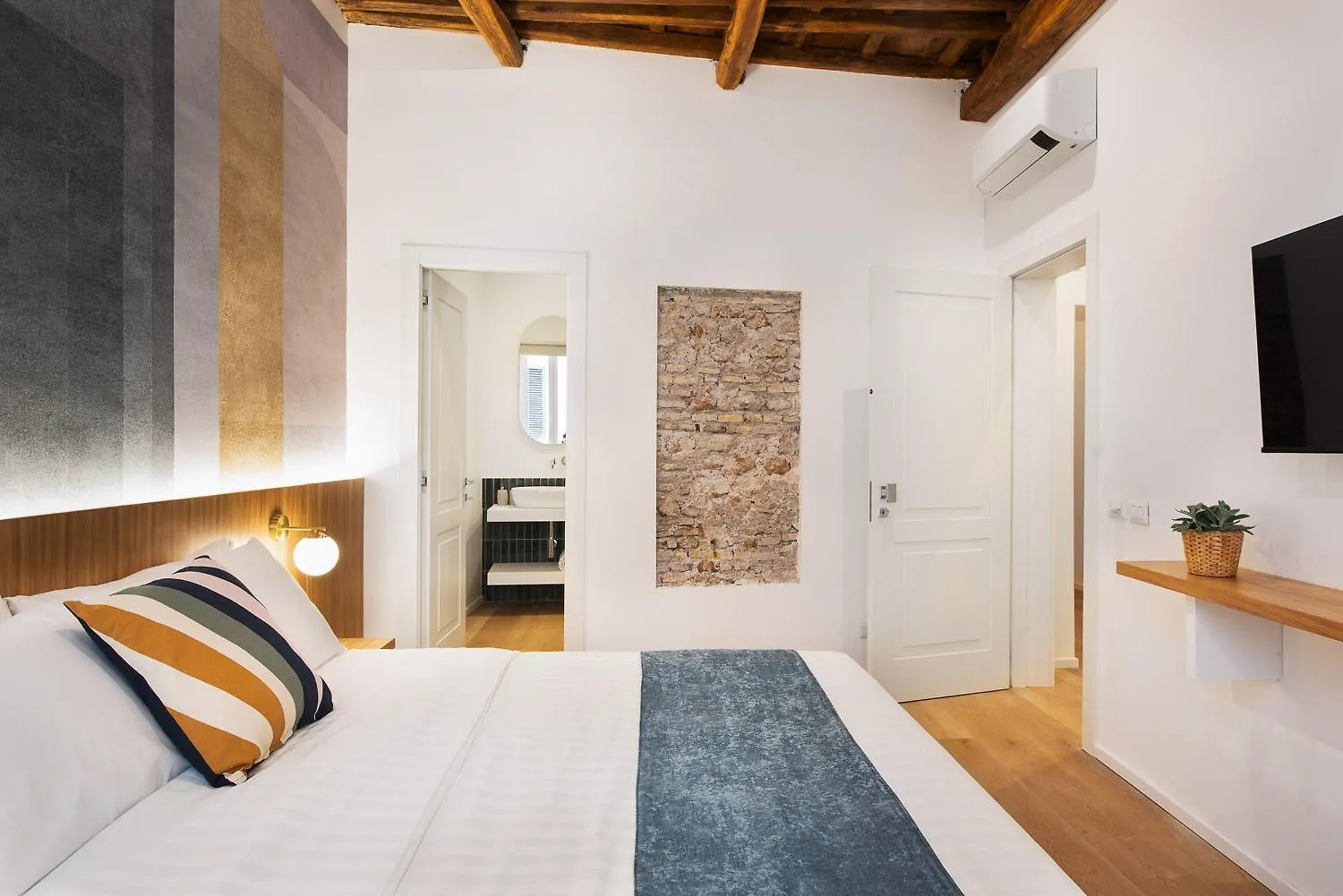 Casa Bernardo Roma Bed & Breakfast  Rome