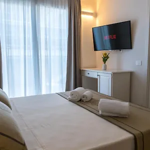 https://landlord.hotelsalgherosardinia.com